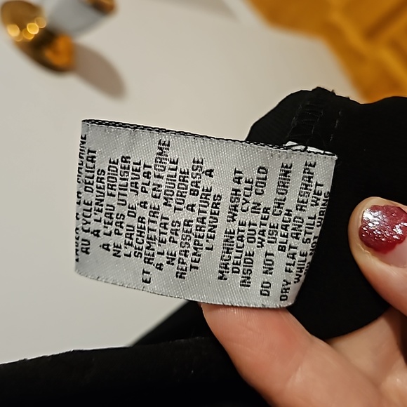 Sweater - Picture 6 of 6